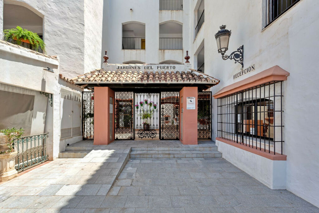 Ground Floor Apartment Puerto Banús Málaga