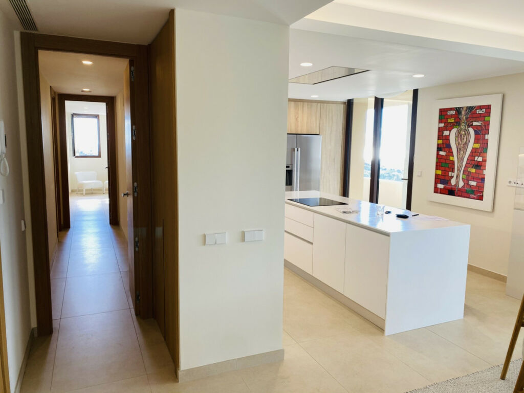 Middle Floor Apartment Benahavís Málaga - image 19