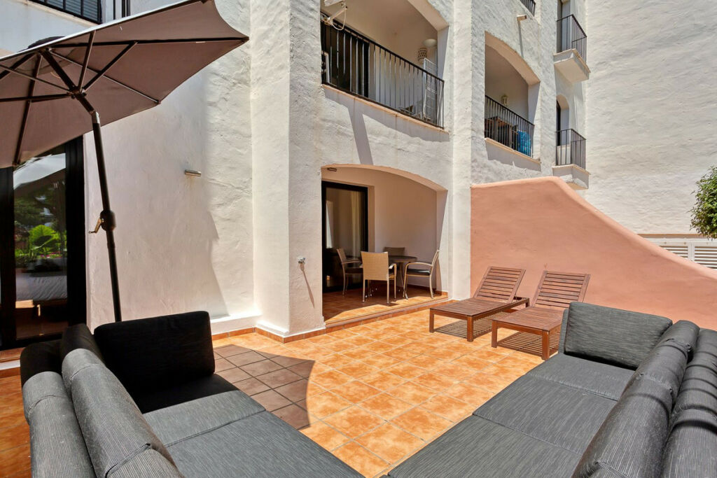Ground Floor Apartment Puerto Banús Málaga - image 32
