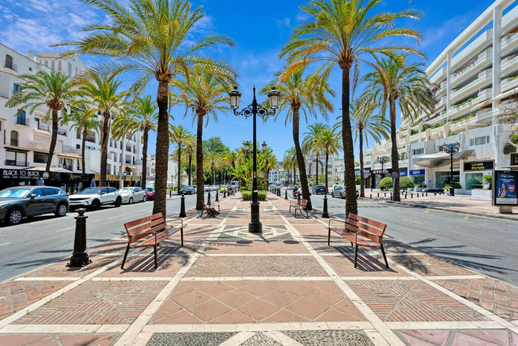 Ground Floor Apartment Puerto Banús Málaga - image 40