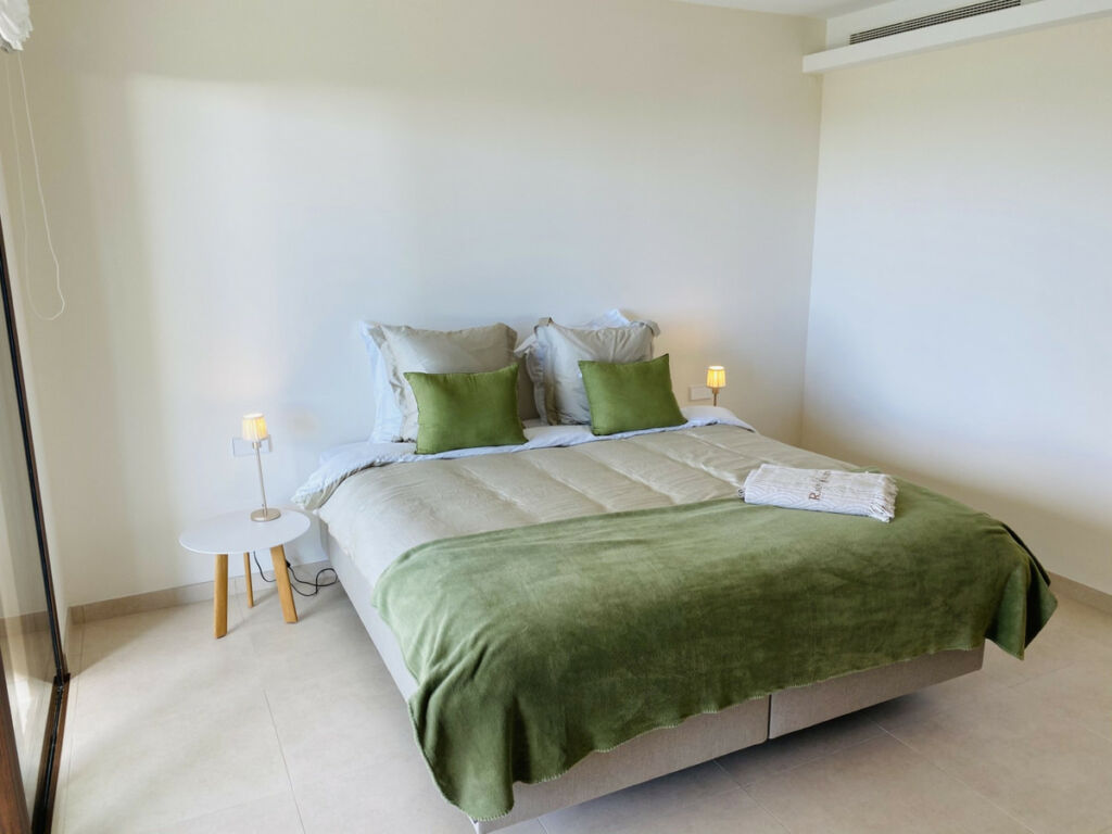 Middle Floor Apartment Benahavís Málaga - image 55