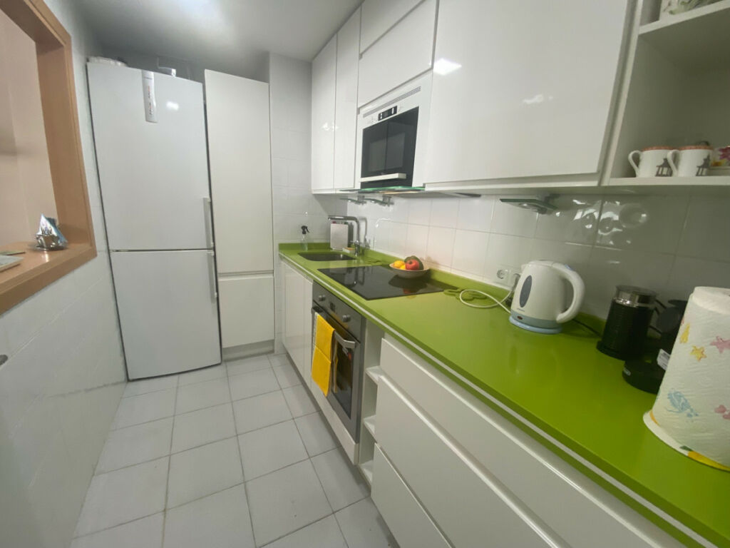 Middle Floor Apartment Puerto Banús Málaga - image 6