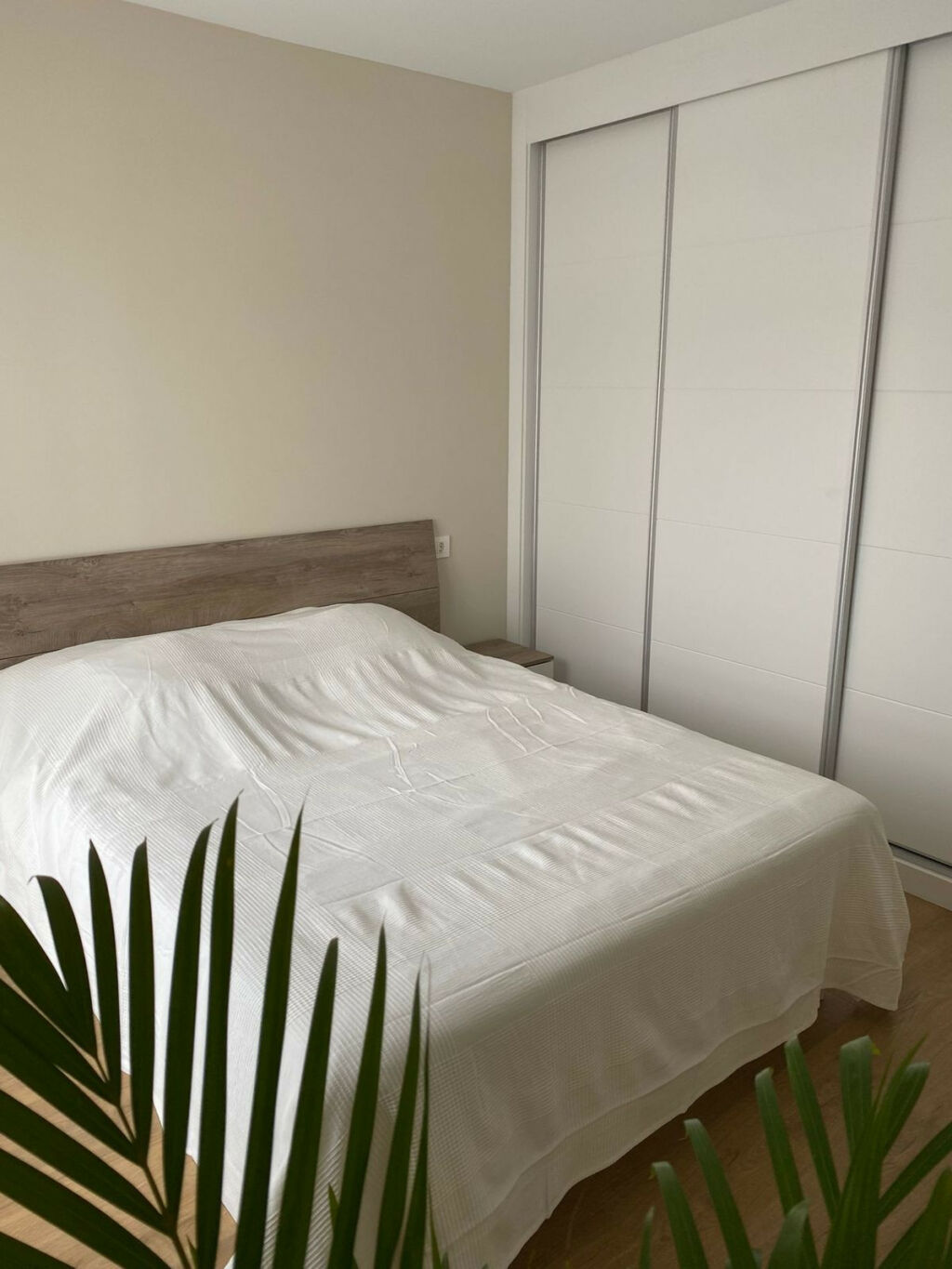 Middle Floor Apartment Estepona Málaga - image 6