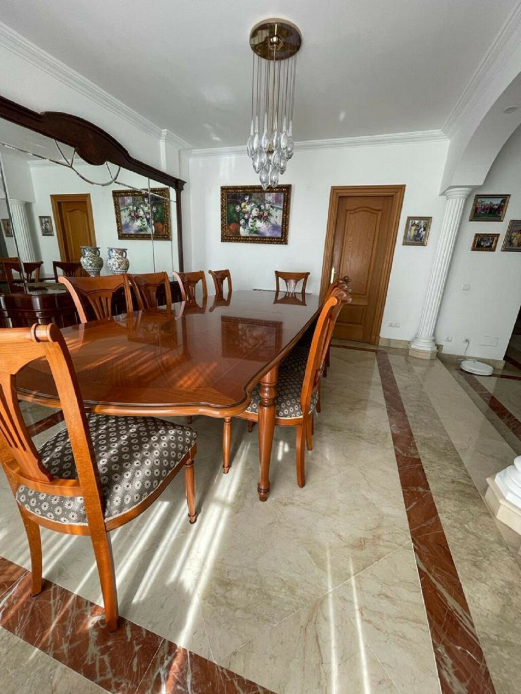Detached Villa Guadalmina Baja Málaga - image 8