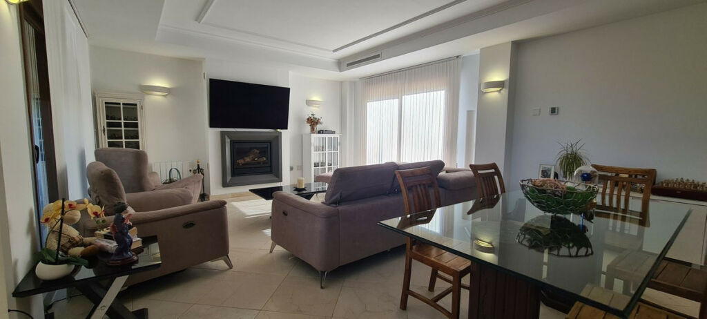 Detached Villa Cerros del Aguila Málaga - image 8