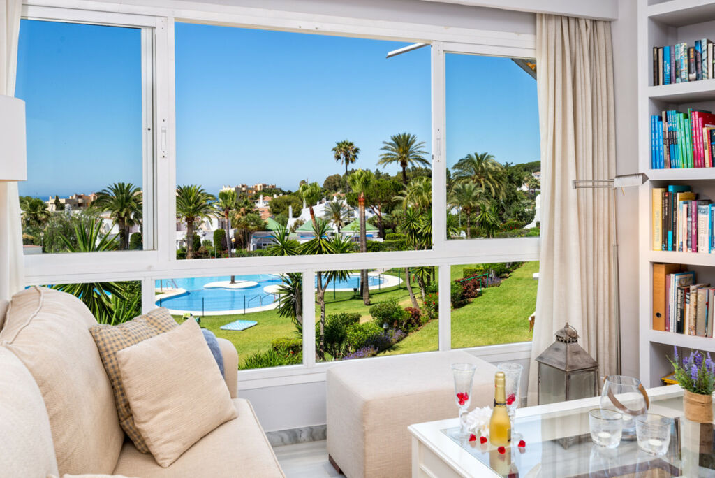 Middle Floor Apartment Calahonda Málaga