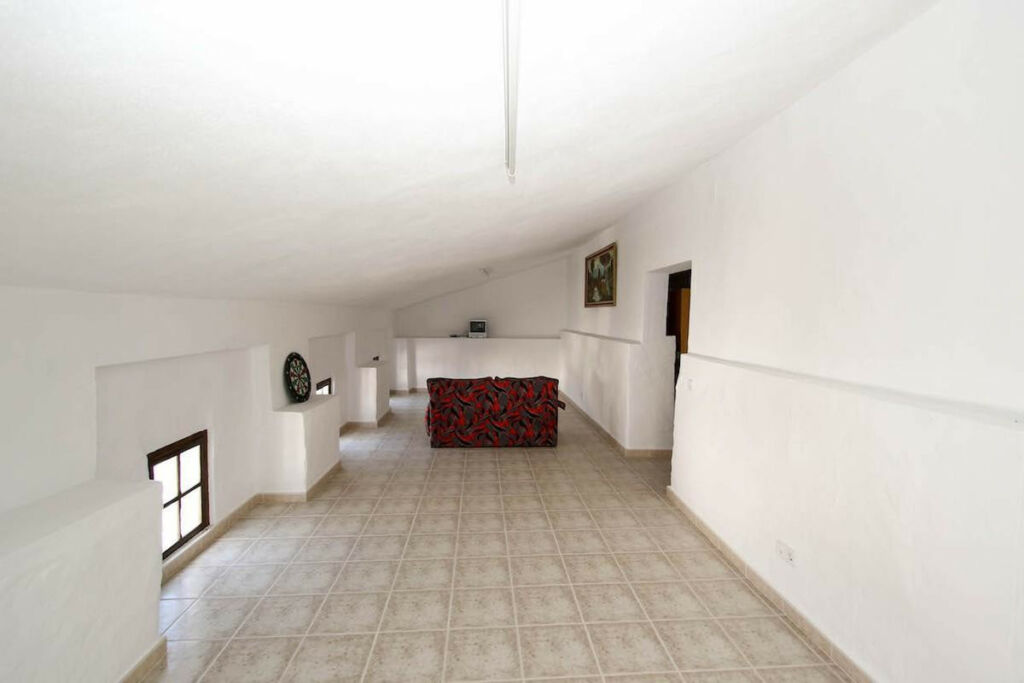 Townhouse Guaro Málaga - image 10
