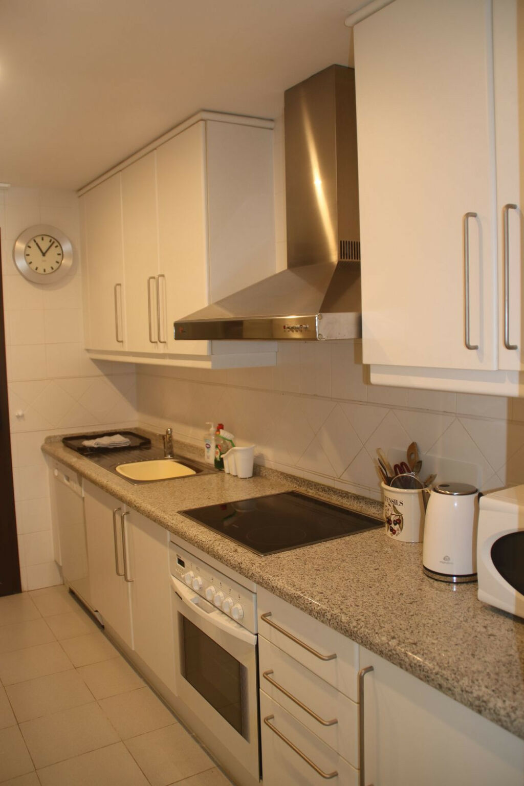 Ground Floor Apartment Los Arqueros Málaga - image 11