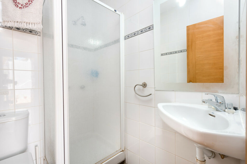 Ground Floor Apartment Calahonda Málaga - image 12
