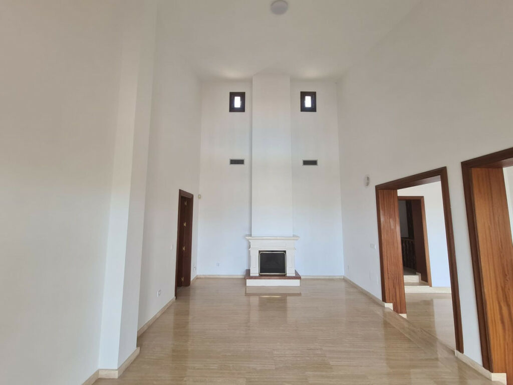 Detached Villa La Capellania Málaga - image 13