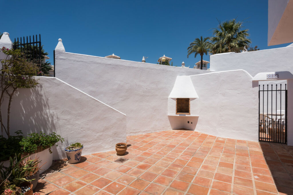 Ground Floor Apartment Calahonda Málaga - image 13