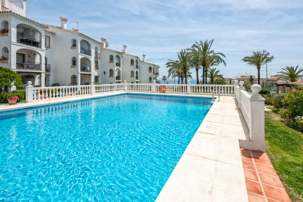Bungalow Riviera del Sol Málaga - image 14