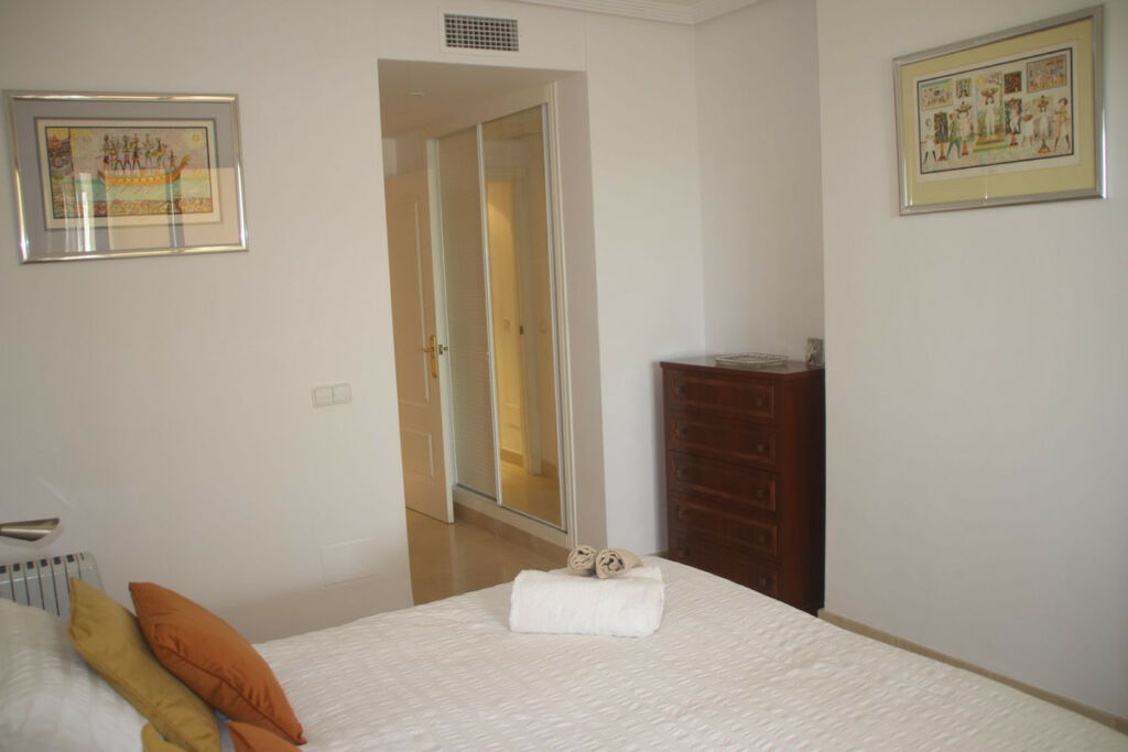 Ground Floor Apartment Los Arqueros Málaga - image 14
