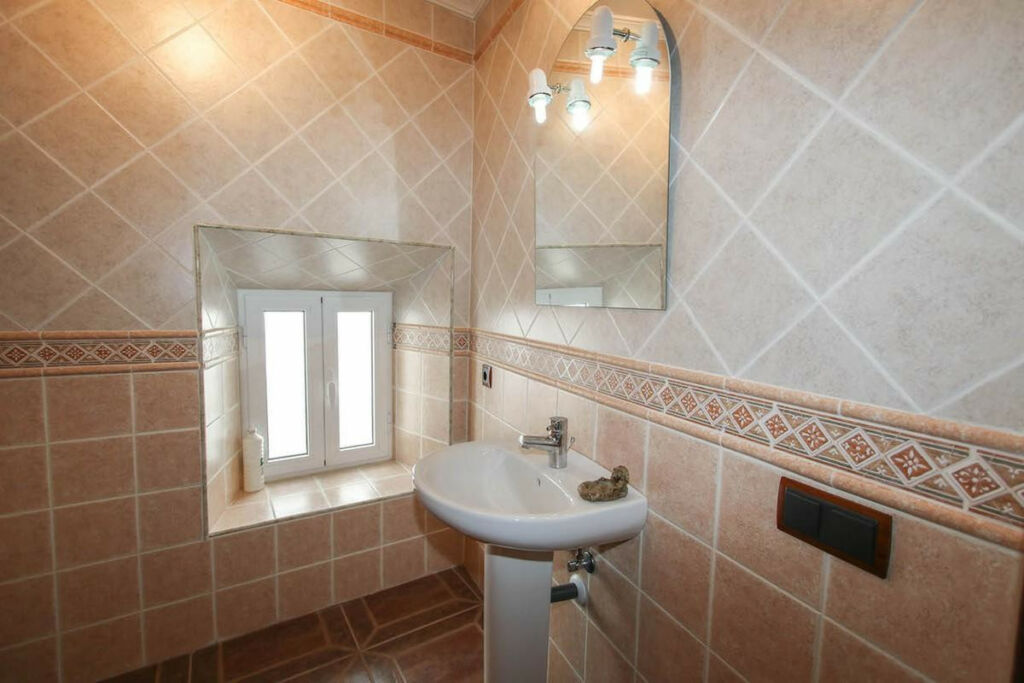Townhouse Guaro Málaga - image 15