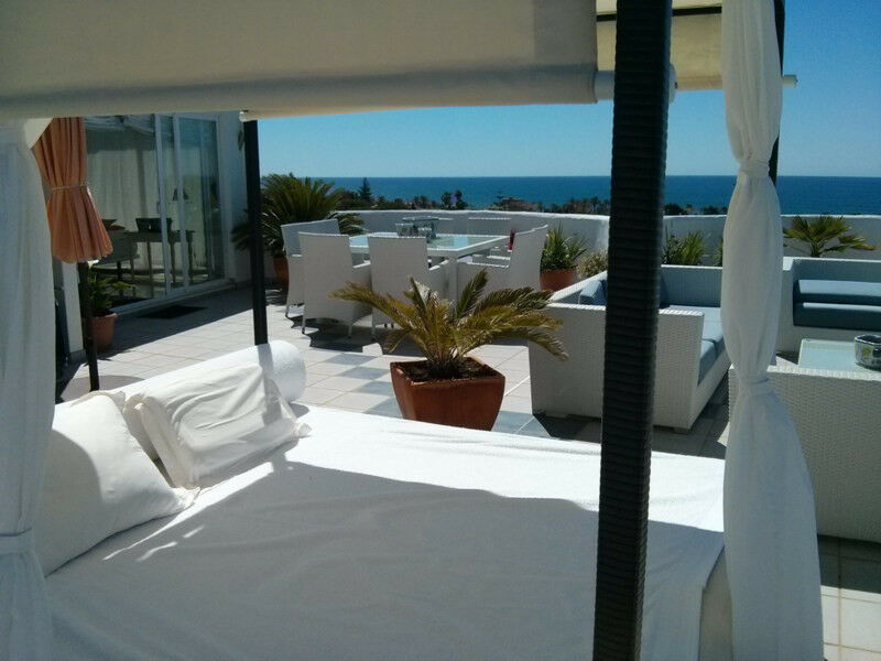 Penthouse Marbesa Málaga - image 17