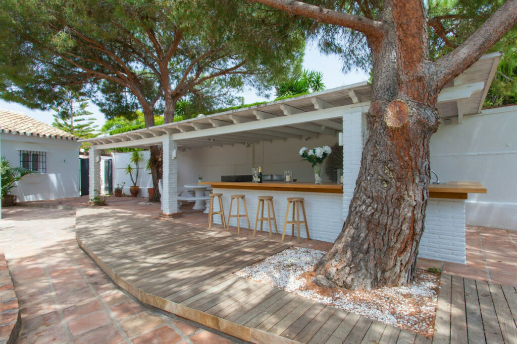 Detached Villa Calahonda Málaga - image 18