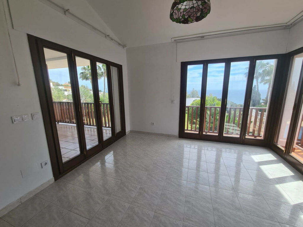 Detached Villa La Capellania Málaga - image 18