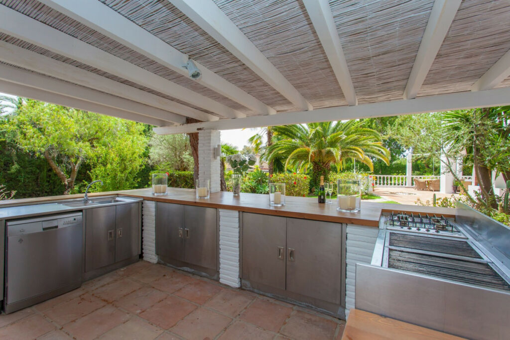 Detached Villa Calahonda Málaga - image 21