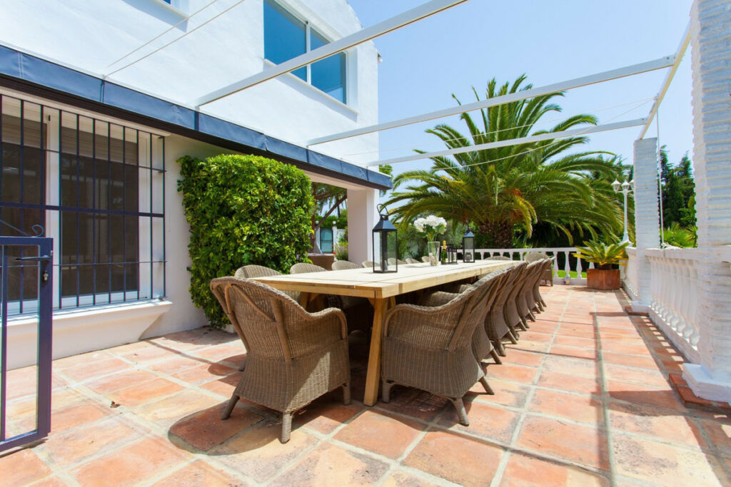 Detached Villa Calahonda Málaga - image 23