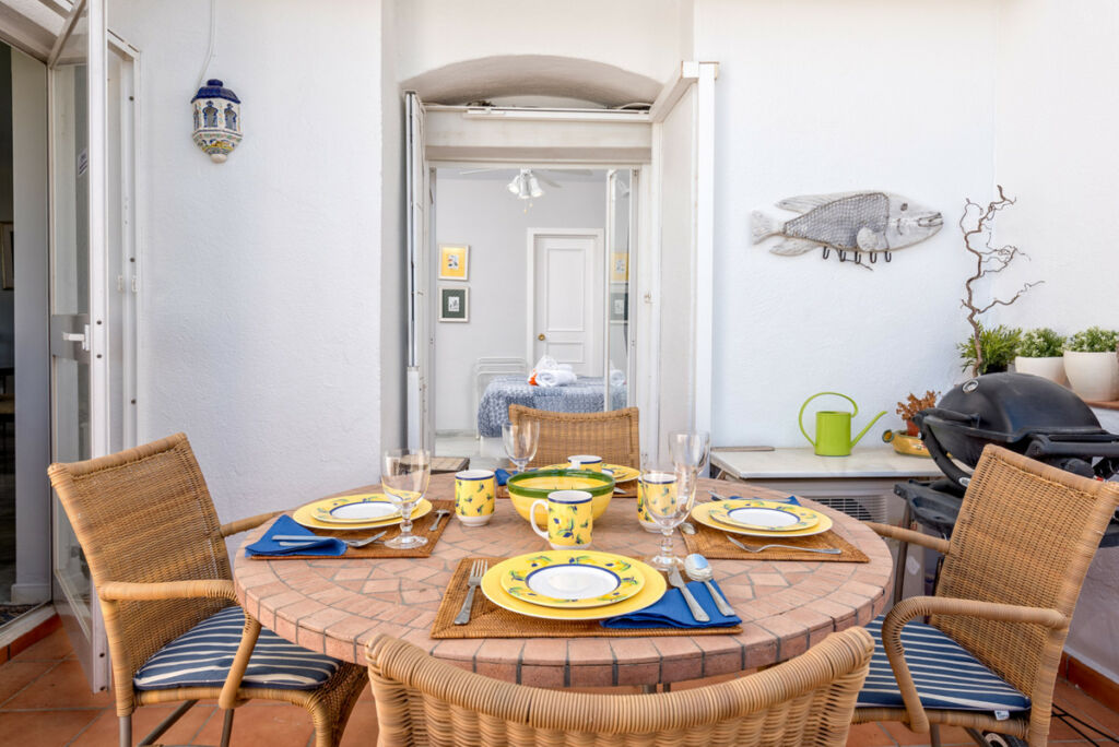Middle Floor Apartment Calahonda Málaga - image 26