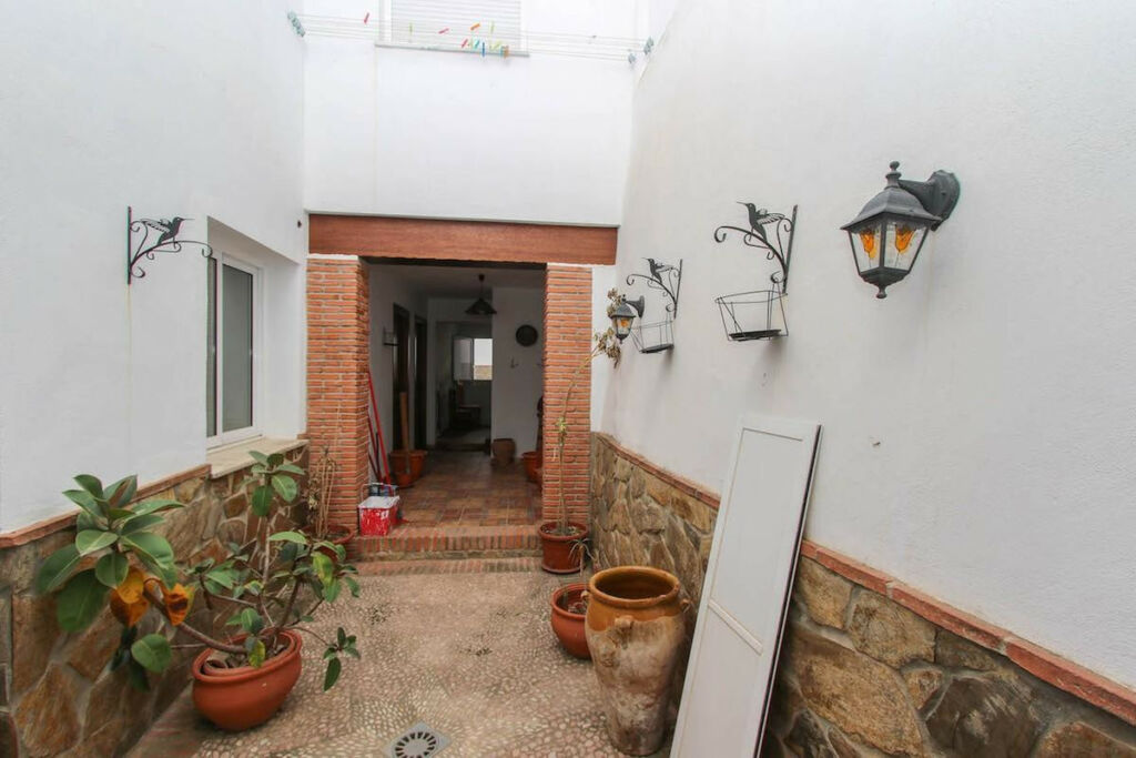 Townhouse Guaro Málaga - image 26