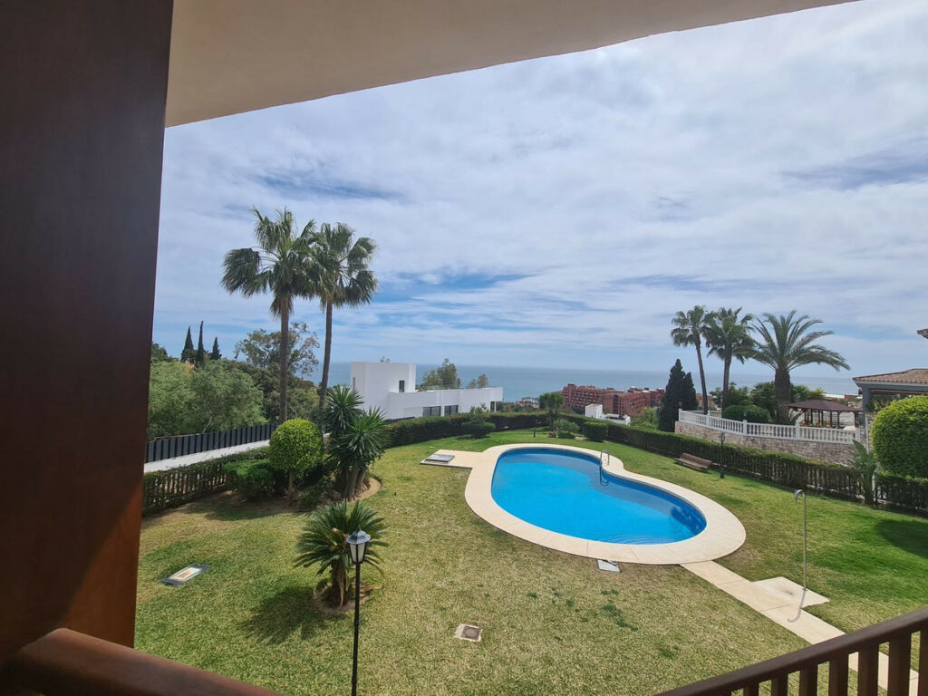 Detached Villa La Capellania Málaga - image 27