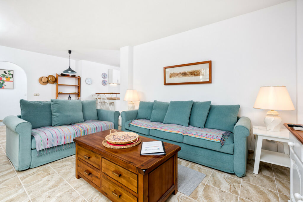 Ground Floor Apartment Calahonda Málaga - image 3