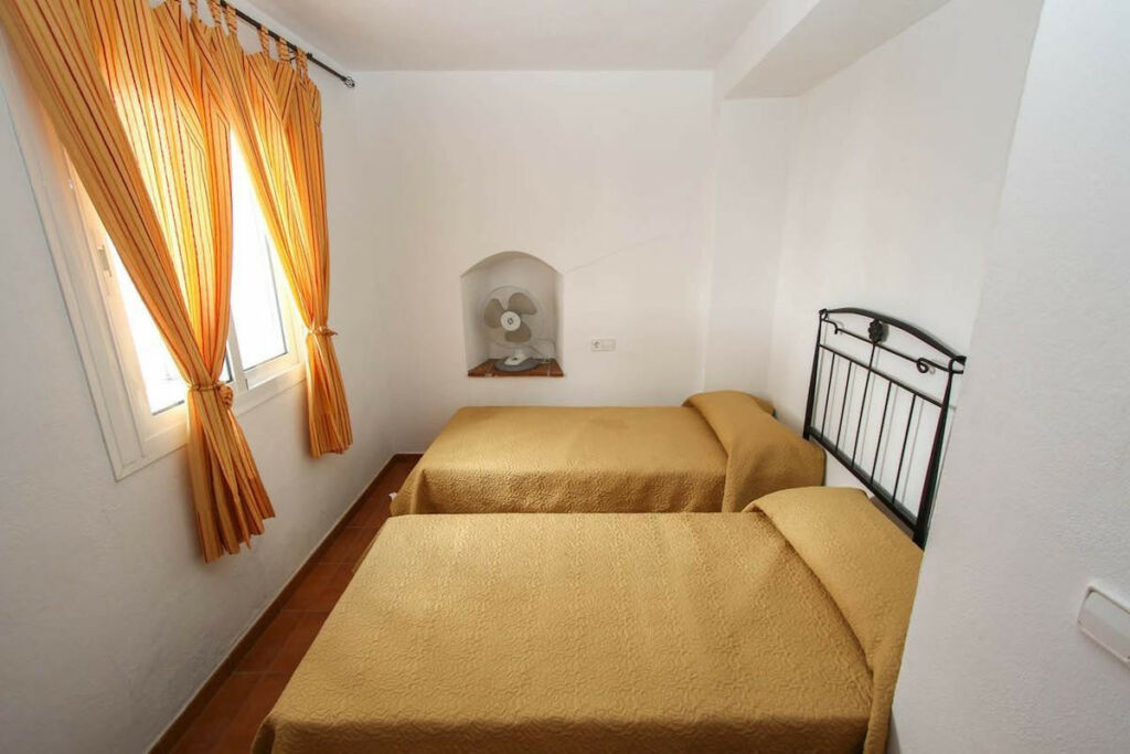 Townhouse Guaro Málaga - image 36