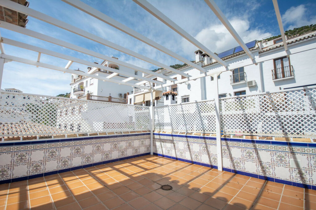 Detached Villa Mijas Málaga - image 38