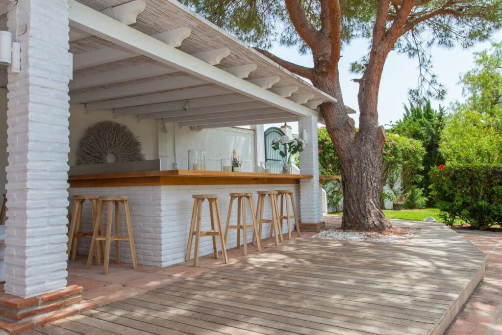 Detached Villa Calahonda Málaga - image 4