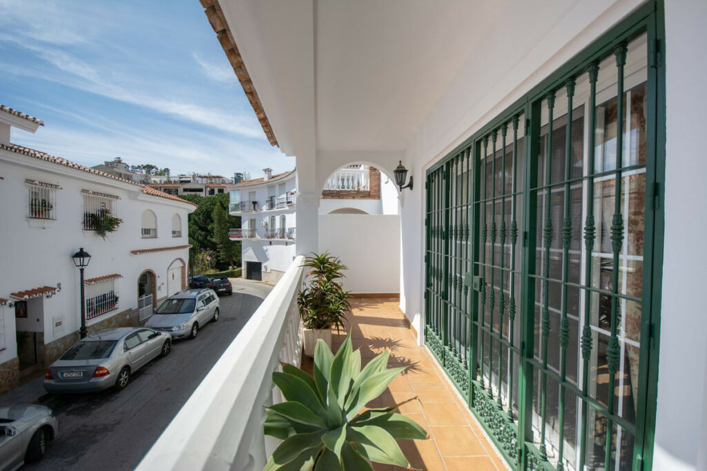 Detached Villa Mijas Málaga - image 43