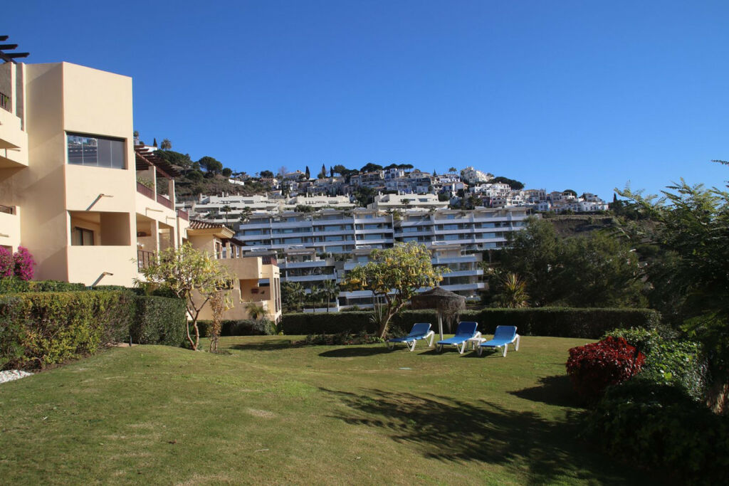 Ground Floor Apartment Los Arqueros Málaga - image 48