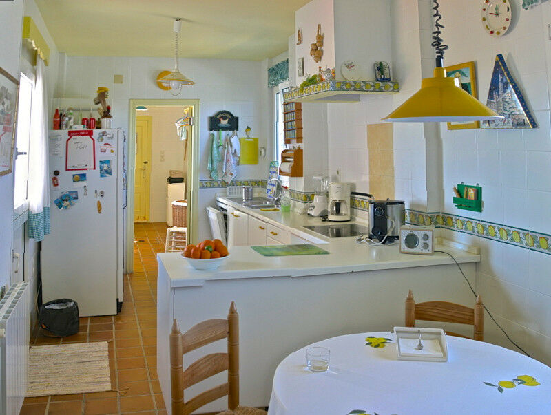 Detached Villa Elviria Málaga - image 5