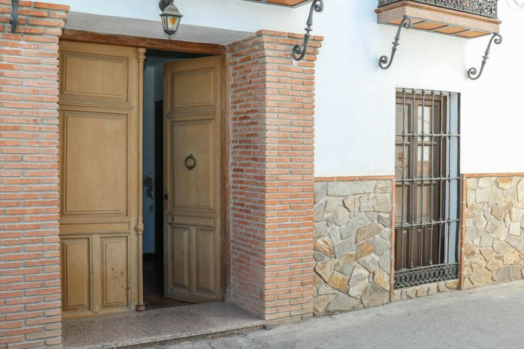 Townhouse Guaro Málaga - image 5