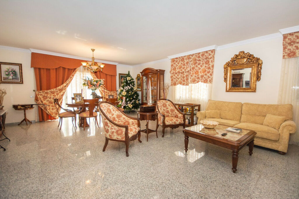 Detached Villa Mijas Málaga - image 5