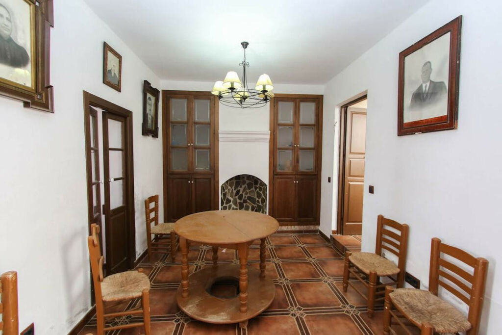 Townhouse Guaro Málaga - image 6