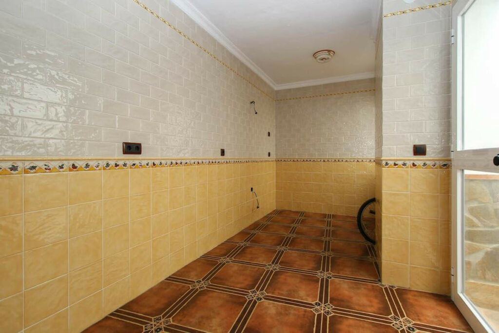 Townhouse Guaro Málaga - image 8