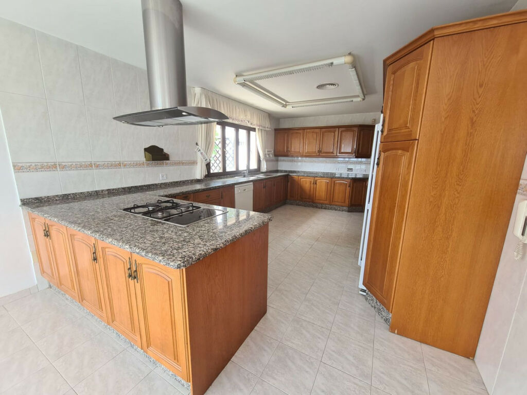 Detached Villa La Capellania Málaga - image 8