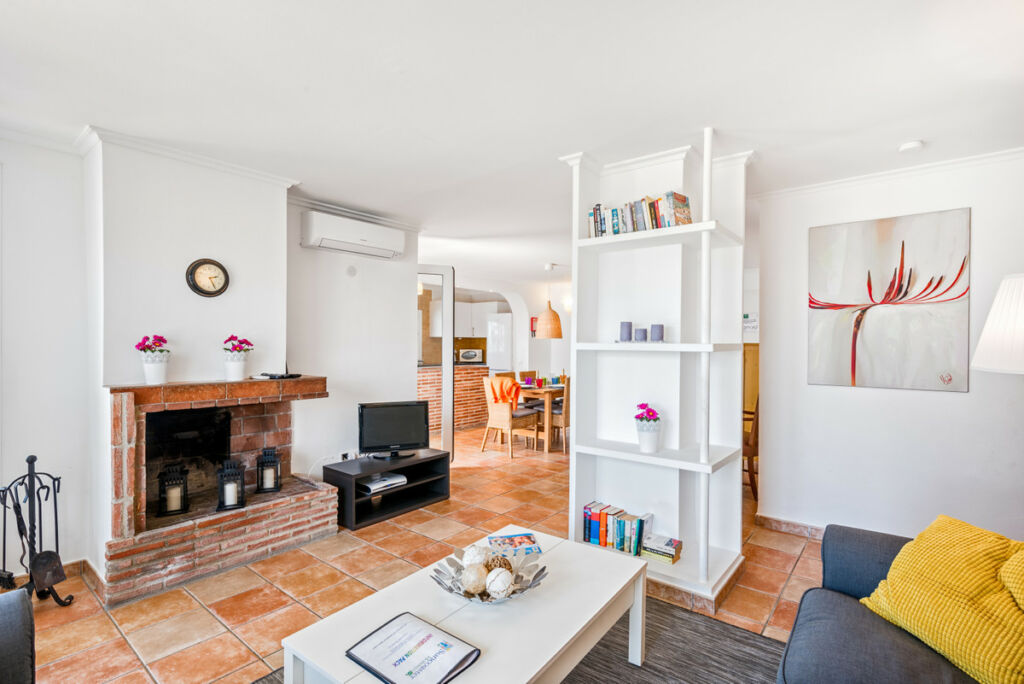 Detached Villa Calypso Málaga - image 13