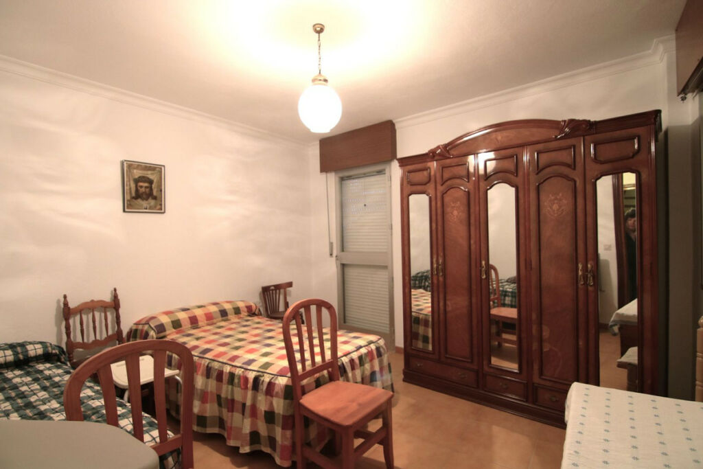 Middle Floor Apartment Guaro Málaga - image 23