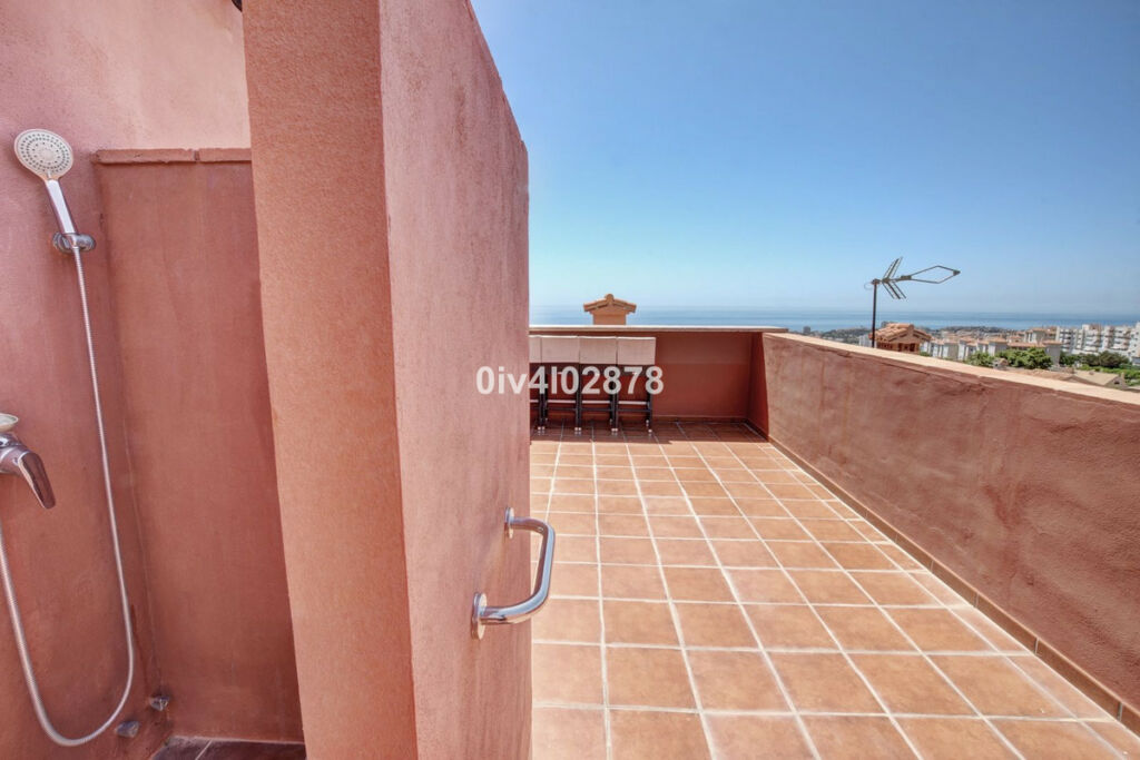 Townhouse Arroyo de la Miel Málaga - image 23