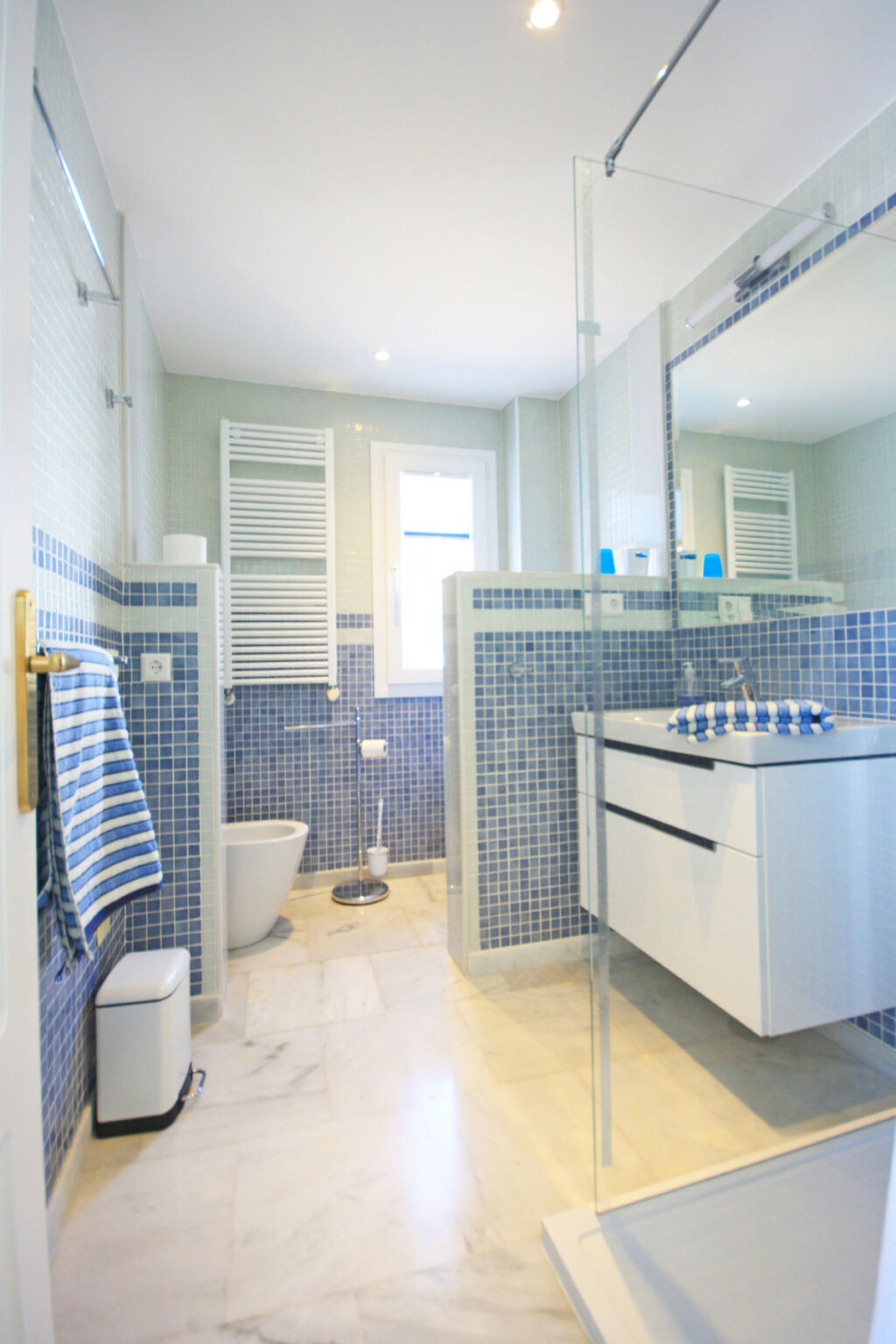 Detached Villa Calahonda Málaga - image 37