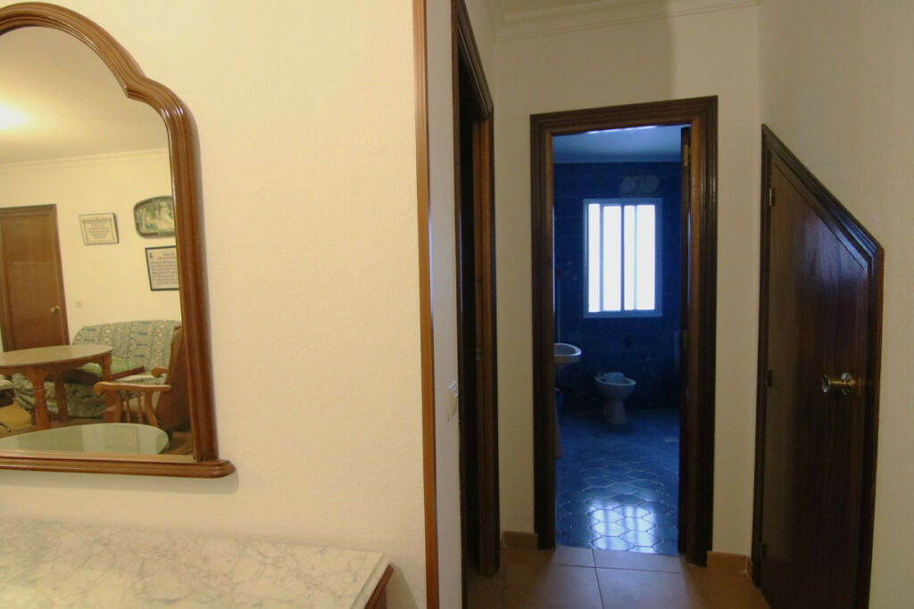 Middle Floor Apartment Guaro Málaga - image 25