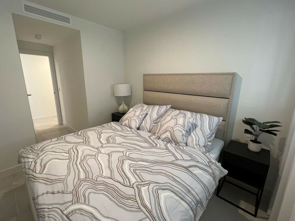Middle Floor Apartment Selwo Málaga - image 27