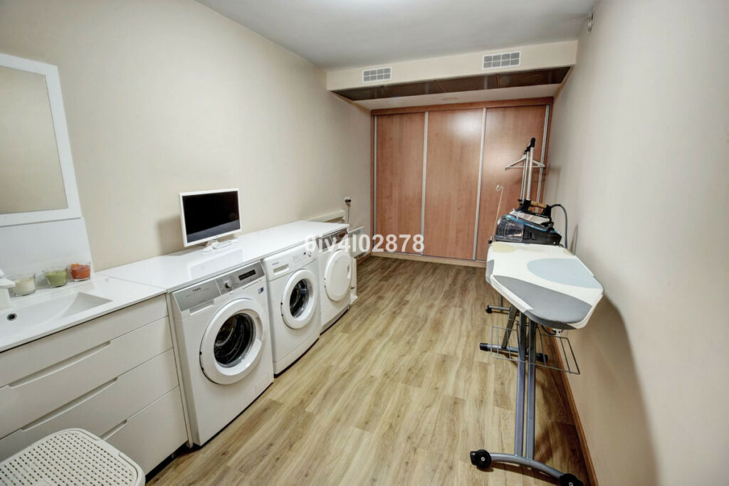 Townhouse Arroyo de la Miel Málaga - image 30