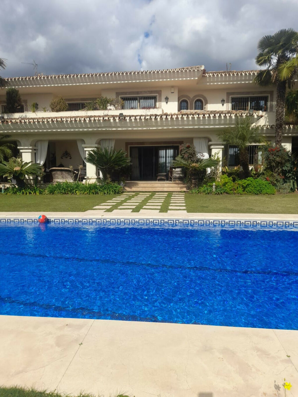 Detached Villa Marbella Málaga - image 39