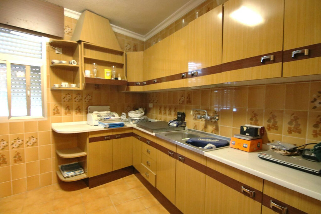Middle Floor Apartment Guaro Málaga - image 5