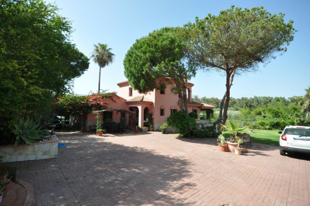 Detached Villa Casares Playa Málaga - image 53