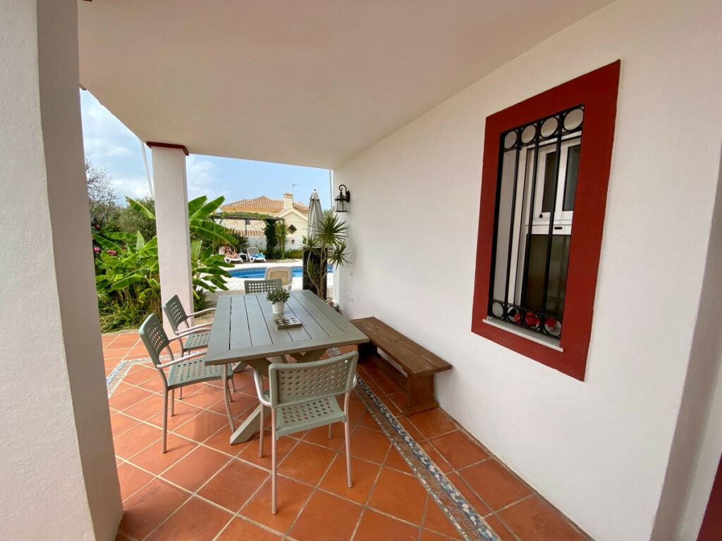 Detached Villa Calahonda Málaga - image 10