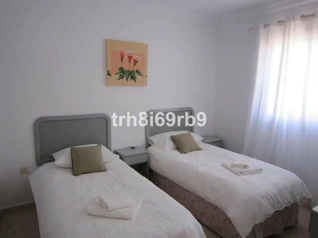 Top Floor Apartment Benavista Málaga - image 10